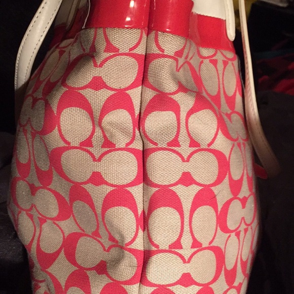 Coach purse - Picture 3 of 5